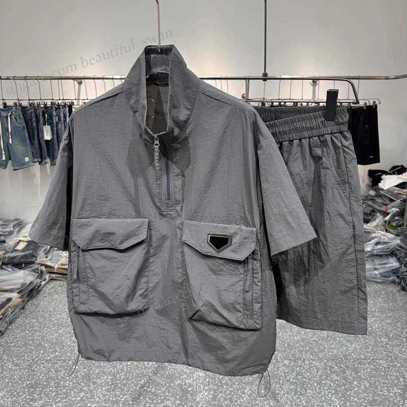 designer Mens Tracksuits Sets Jogger Sweatshirts Summer set men plus size cool ice silk short sleeved T-shirt shorts two-piece set fashion brand