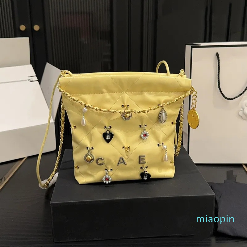 10A Designer Patent Leather Large Capacity Women Garbage Bag Gold Coin Charm Multi Color Jewel Flower Pearl Pendant Totes Gold Hardware Shoulder Handbag 20x17cM