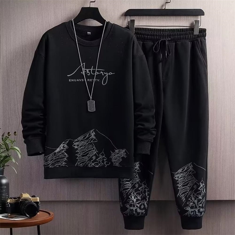 Printed active mountain print mens casual track set with O-ring sports shirt and jogging pants suitable for mens wear in autumn and winter 240827