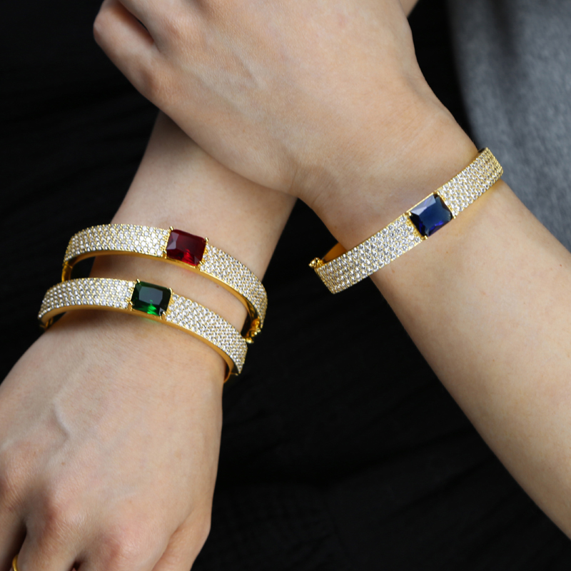 Bg Cz Wide Band for Women Paved Red Green Blue Zircon Gold Color Ice Out Bangle Bracelet Fashion Jewelry