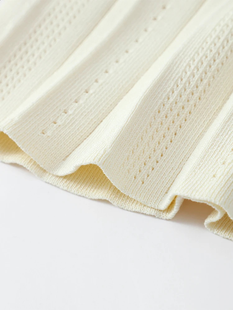 Elegant Knitted Hollow Womens Long Skirt Fashion Single Chest Short Sleeve Slimming Dress 2024 Womens Communicating Robes 240827