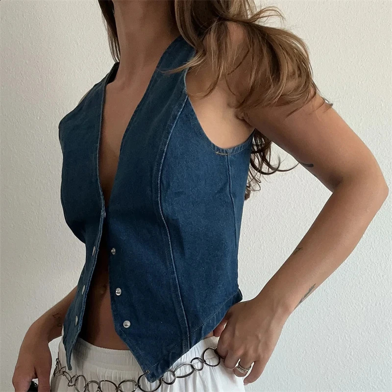 Womens retro sleeveless V-neck button vest womens solid color denim jacket casual slim fit denim top 240828