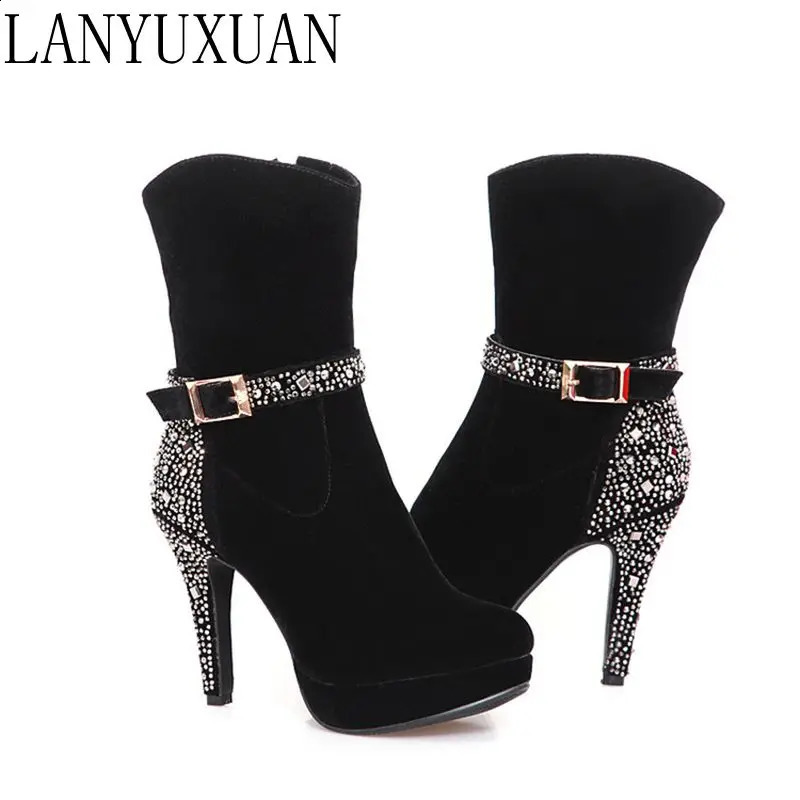 Large size 33-41 womens sexy high heels Gothic warm short boots autumn and winter shoes corner toe platform knight boots F315 240827