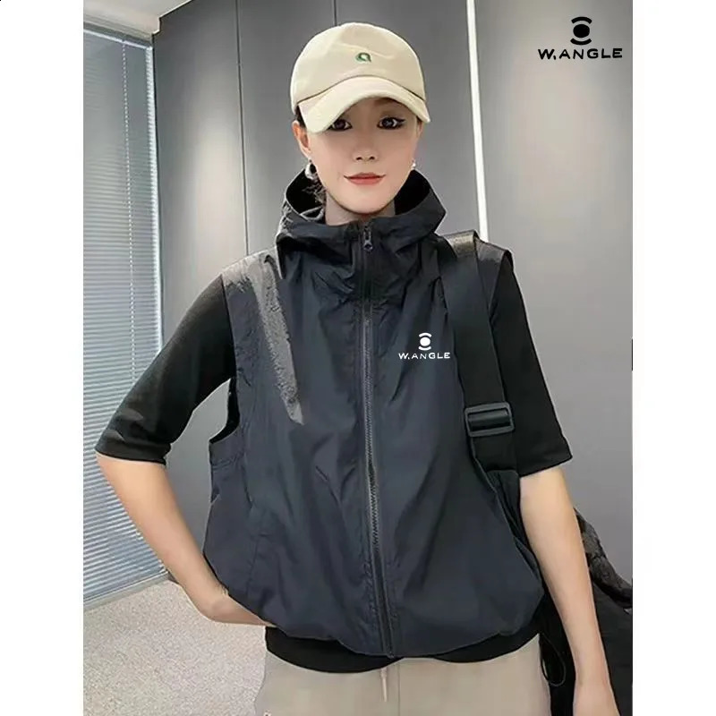 Summer Outdoor Womens Golf Vest Hiking Work Pography Golf Clothing Vest Mens Fishing Cargo Vest 240828