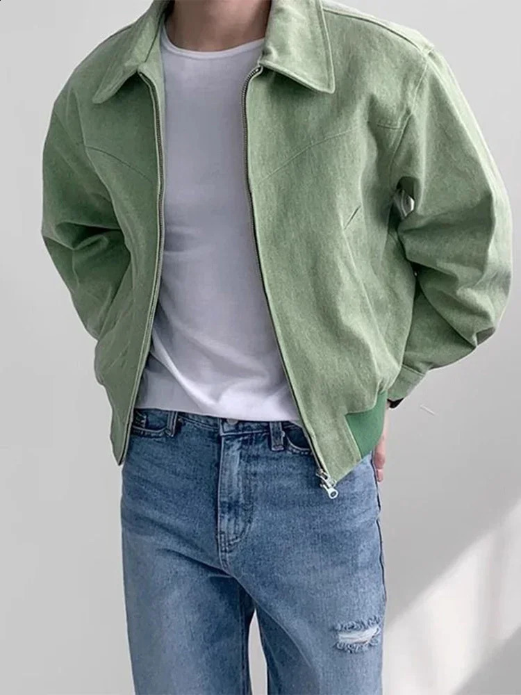 Mens Short Bomber Jackets 2024 Spring Retro Lapel Zipper Pocket Windbreaker Coats High Quality Overcoat Streetwear 240827