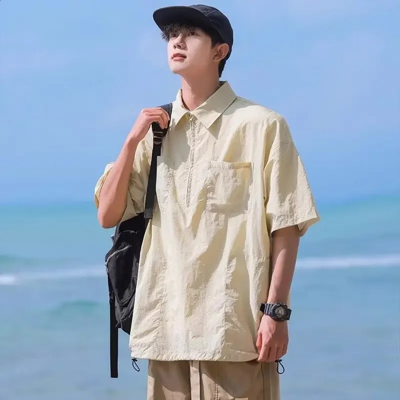Fashionable half zip mens casual polo shirt suitable for Japanese style workwear loose fit in summer sleeve large size 240828