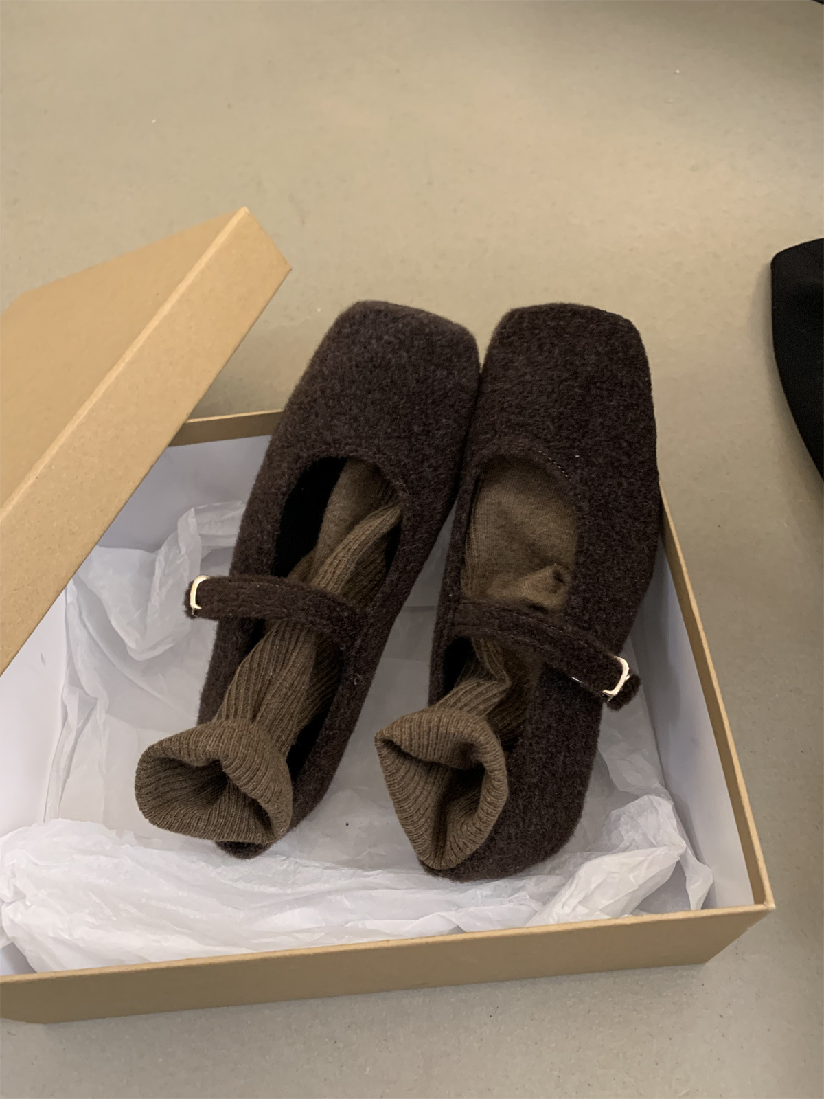 Autumn Winter Women Casual Wool New Design French Style Flat Shoes fashion