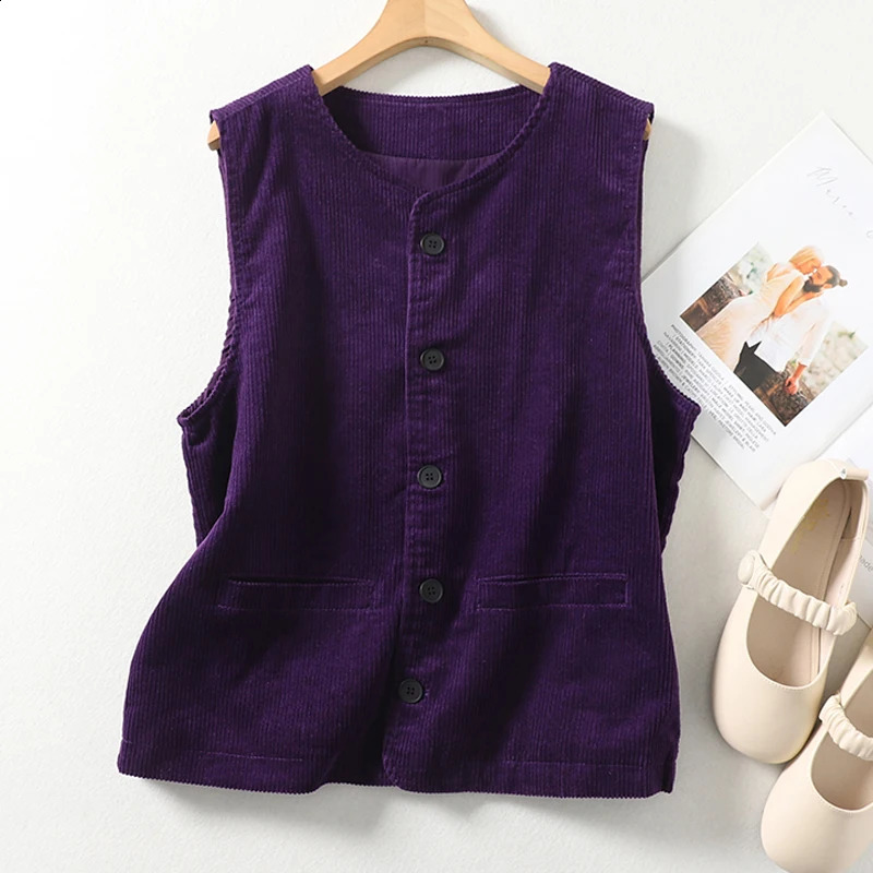 Cotton Corduroy sleeveless womens vest autumn retro literary striped velvet loose warm casual shoulder vest clip 240828