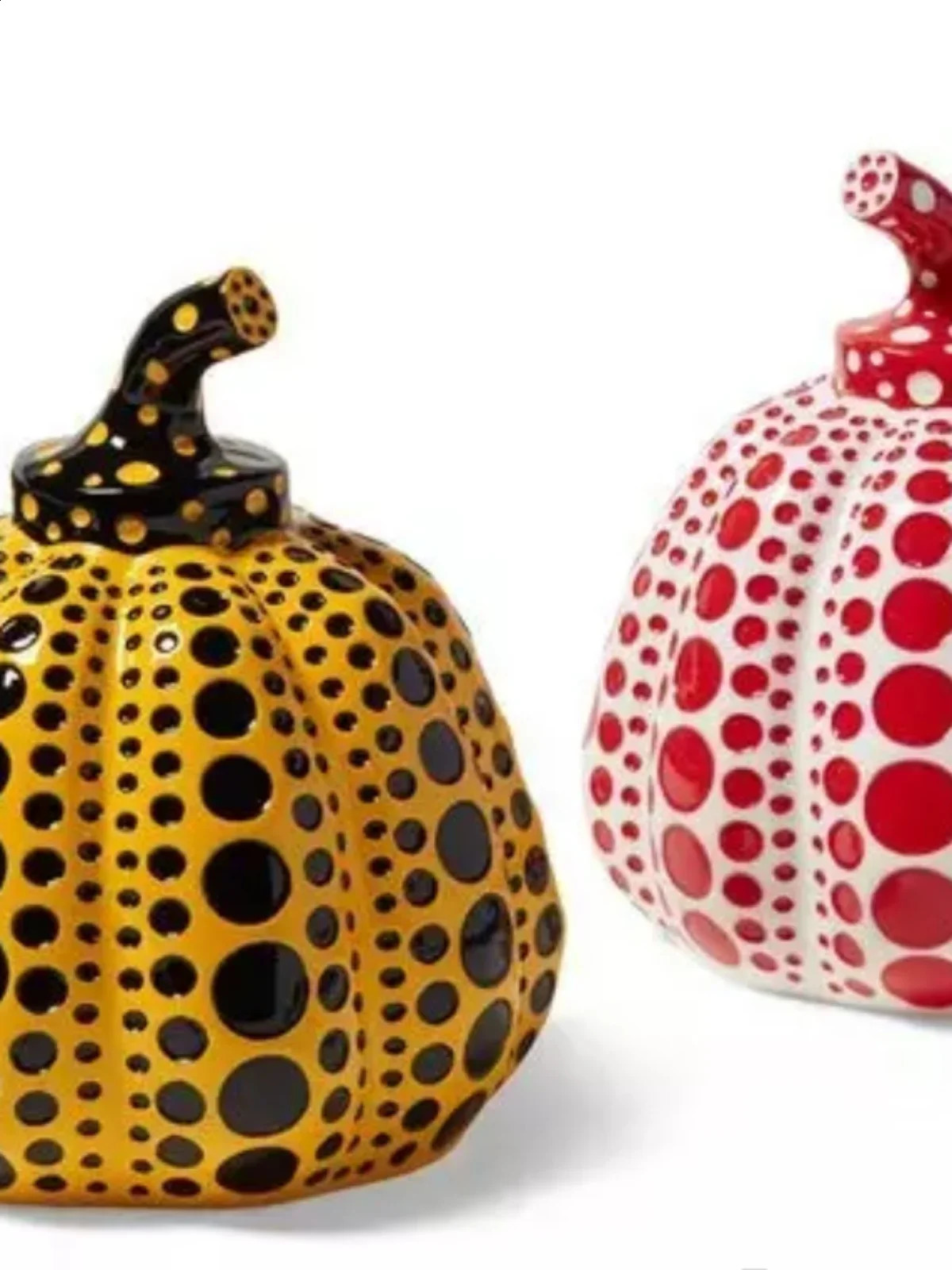 Kusama Yayoi Pumpkin Statue Japanese Art Wave Point Pumpkin Sculpture Morden Resin Crafts Office Home Interior Decor Gifts 240828