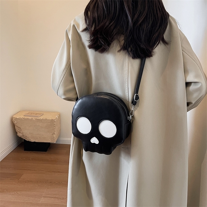 Home>Products>Halloween Ghost Bag>Gothic Shoulder Bag>Womens Devil Skull Fun Bag>PU Leather Handbag 240828