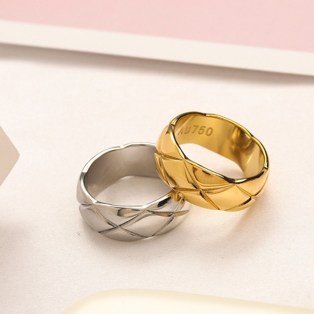 Designer Rings Luxury Jewelry Love Wedding Supplies Diamond Accessories Exquisite Ring for Women Wedding Rings Girlfriend Gift Christmas Gift Wholesale