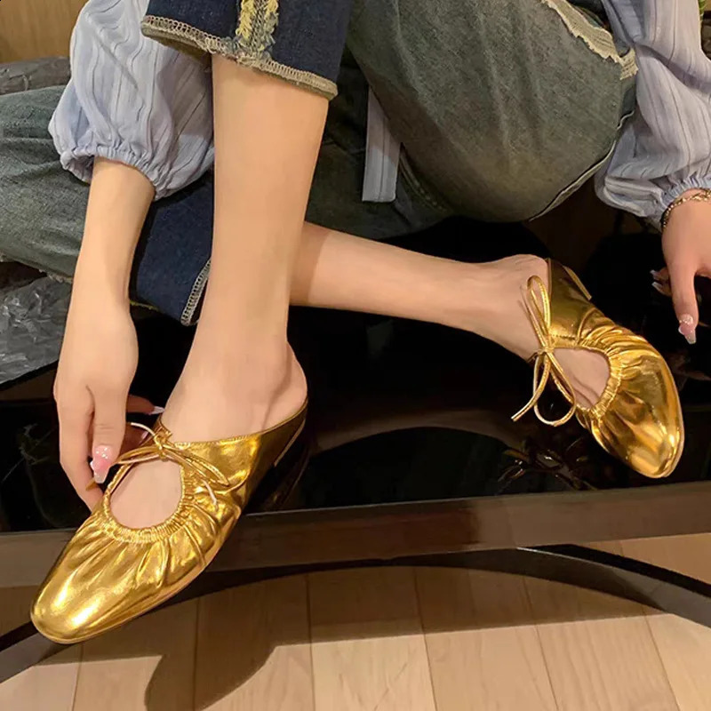 Silver Mary Jane Shoe Summer French Retro Flat Shoe Round Toe Soft Sole Women Shoe Fashion Slippers Allmatch Casual Sandals 240826