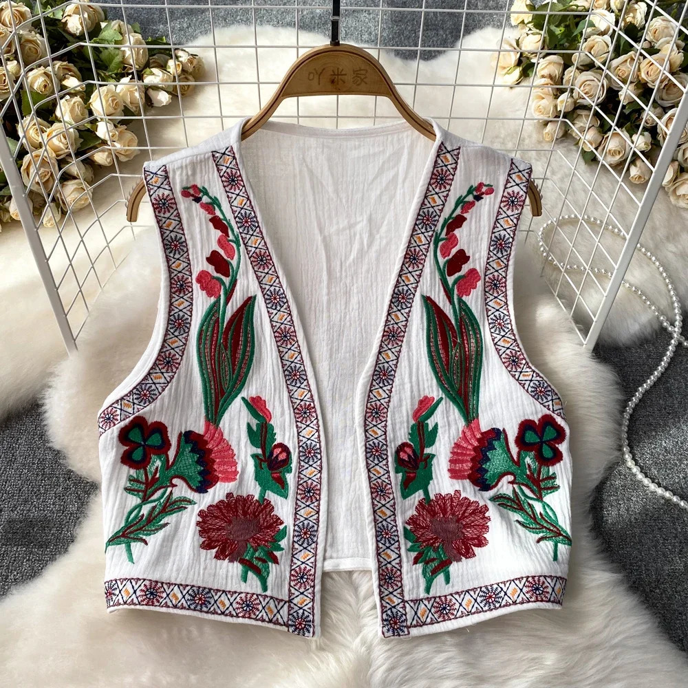Crochet top embroidered fancy vest knitted womens V-neck folk fashion womens retro spring and autumn versatile dress 240828