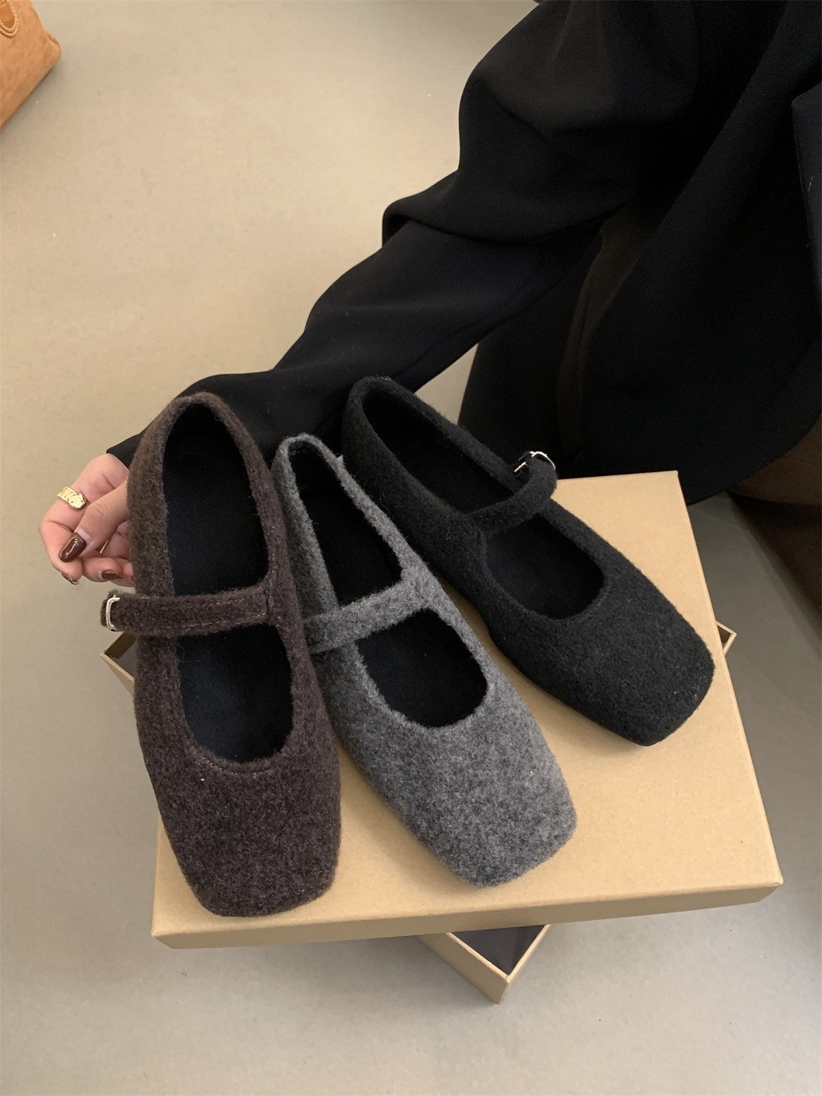 Autumn Winter Women Casual Wool New Design French Style Flat Shoes fashion