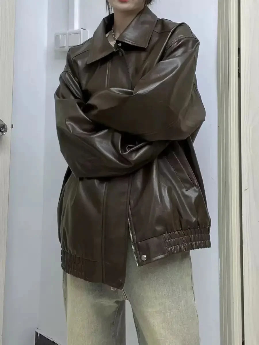 PU jacket womens retro leather loose British autumn smooth and gentle full matching literary BF unisex coat 240827