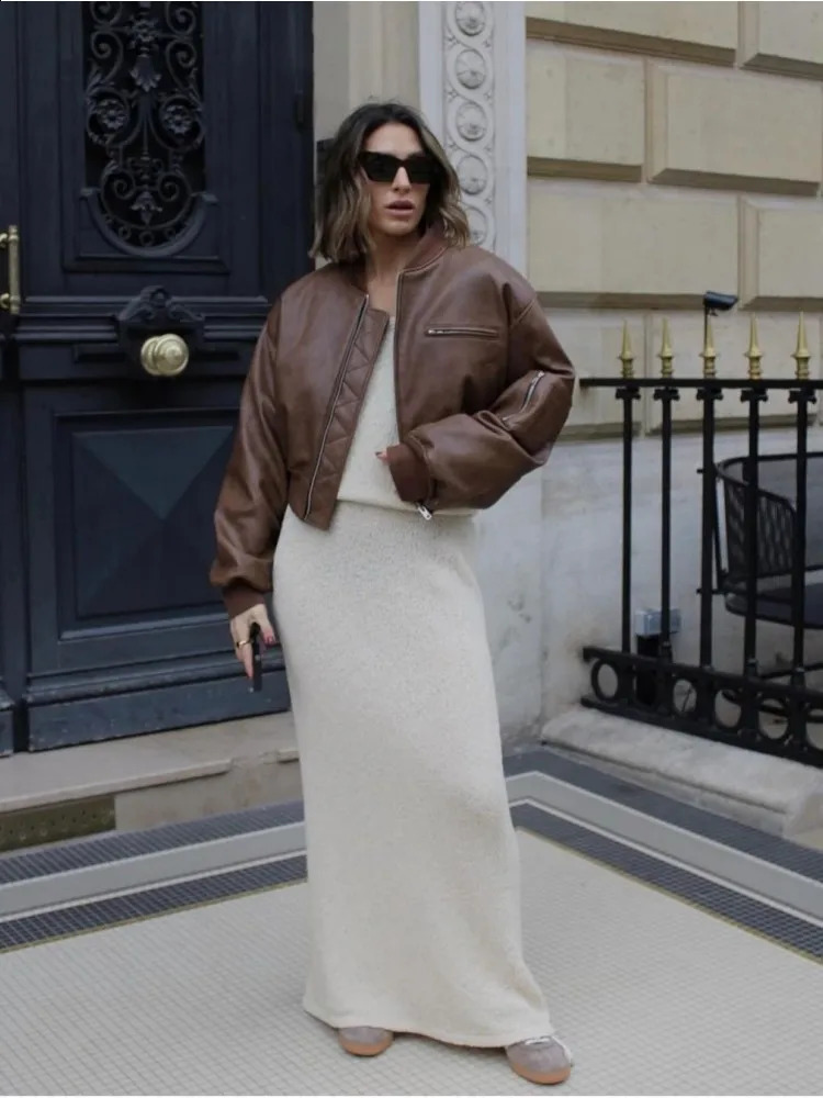 Round neck zipper short jacket retro arm pocket bomber jacket loose casual commuting womens motorcycle jacket spring autumn 240827
