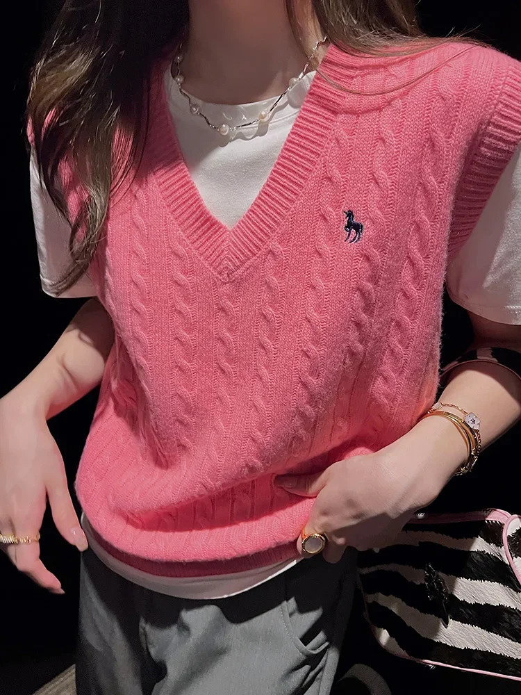 V-neck Knitted Womens Solid Embroidered Pulled Cable Sweater Korean Retro Spring Autumn Loose Vest 240827