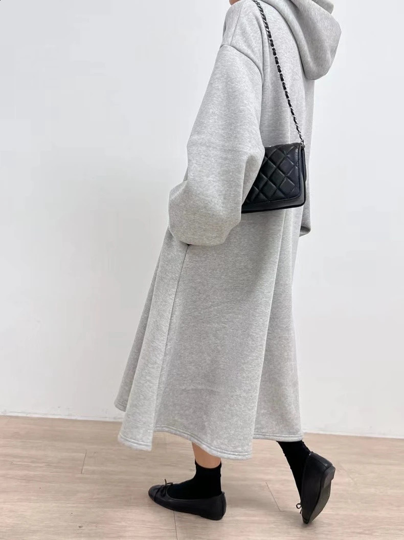 Womens split hoodie gray dress simple laser style brushed hood long arm length autumn and winter 240827