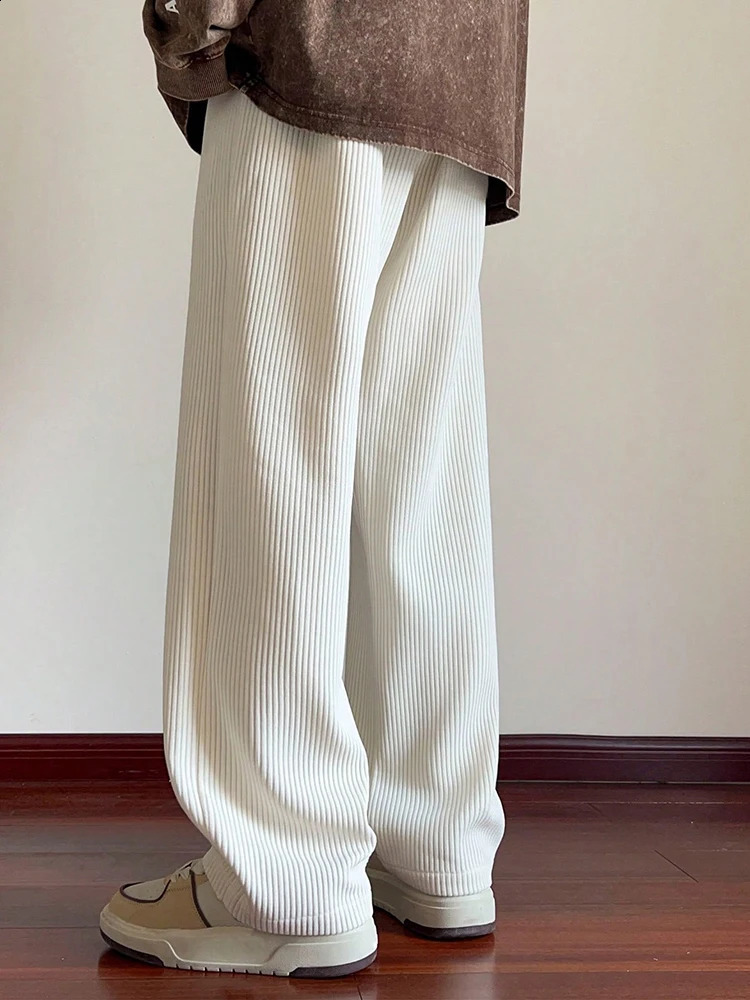 Mens Corduroy High Weight Drape Feeling Versatile Casual Straight Leg Pants Suitable for Daily Travel 240828