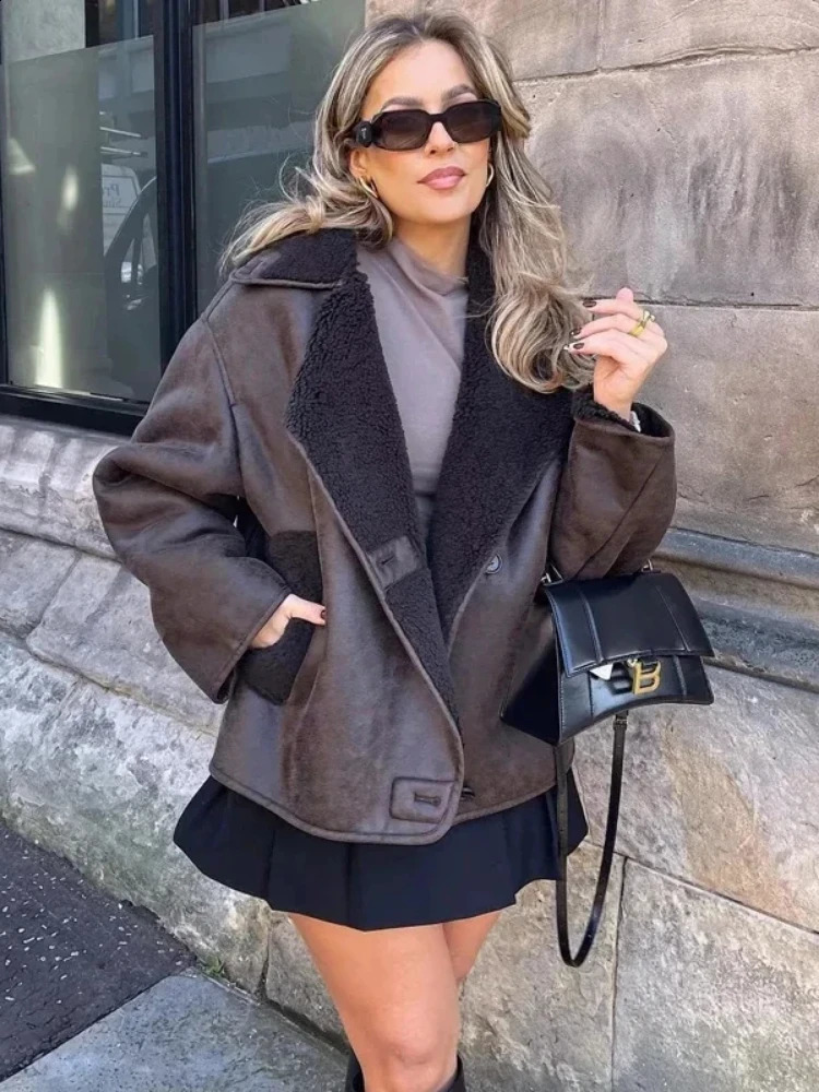 ZBZA Womens Thick Artificial Leather Jacket Retro Warm Collar Oblique Breasted Loose Pocket Solid Jacket Winter Womens Fashion Jacket 240827