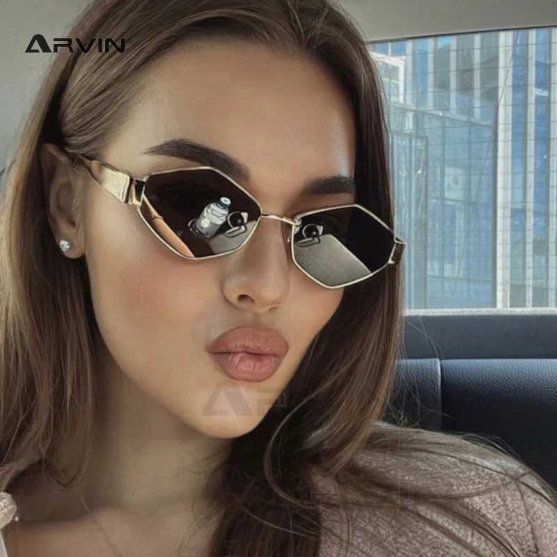 Fashion Polygonal Women Sunglasses 2024 Vintage Brand Rhombus Ladies Sun glasses Shades Unique Metal Frame Punk Eyewear Men Y240827