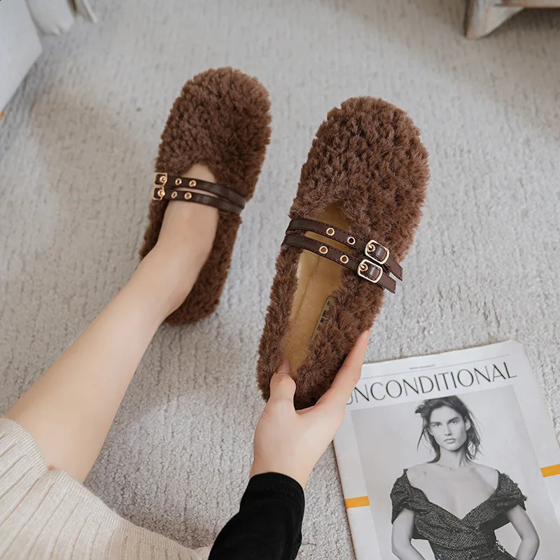 Wool fur winter shoes womens shoes slippers double river belts fur macasin 240827
