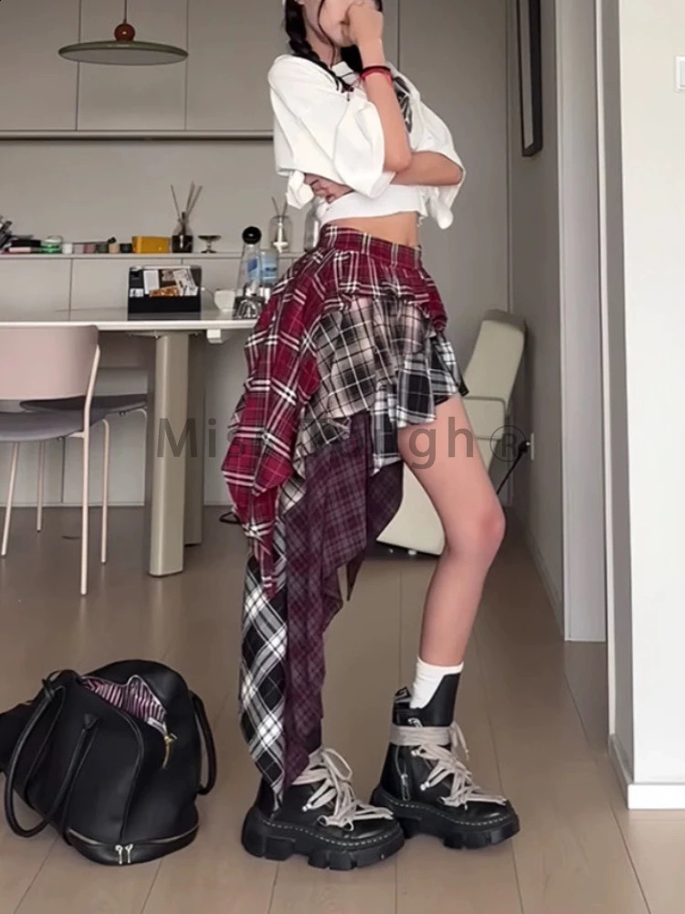 Vintage Fashion Grunge Plaid A-line Skiing Summer Womens High Street Sexy Ultra Thin Mini Skiing Asymmetric Y2k Street Clothing 240828