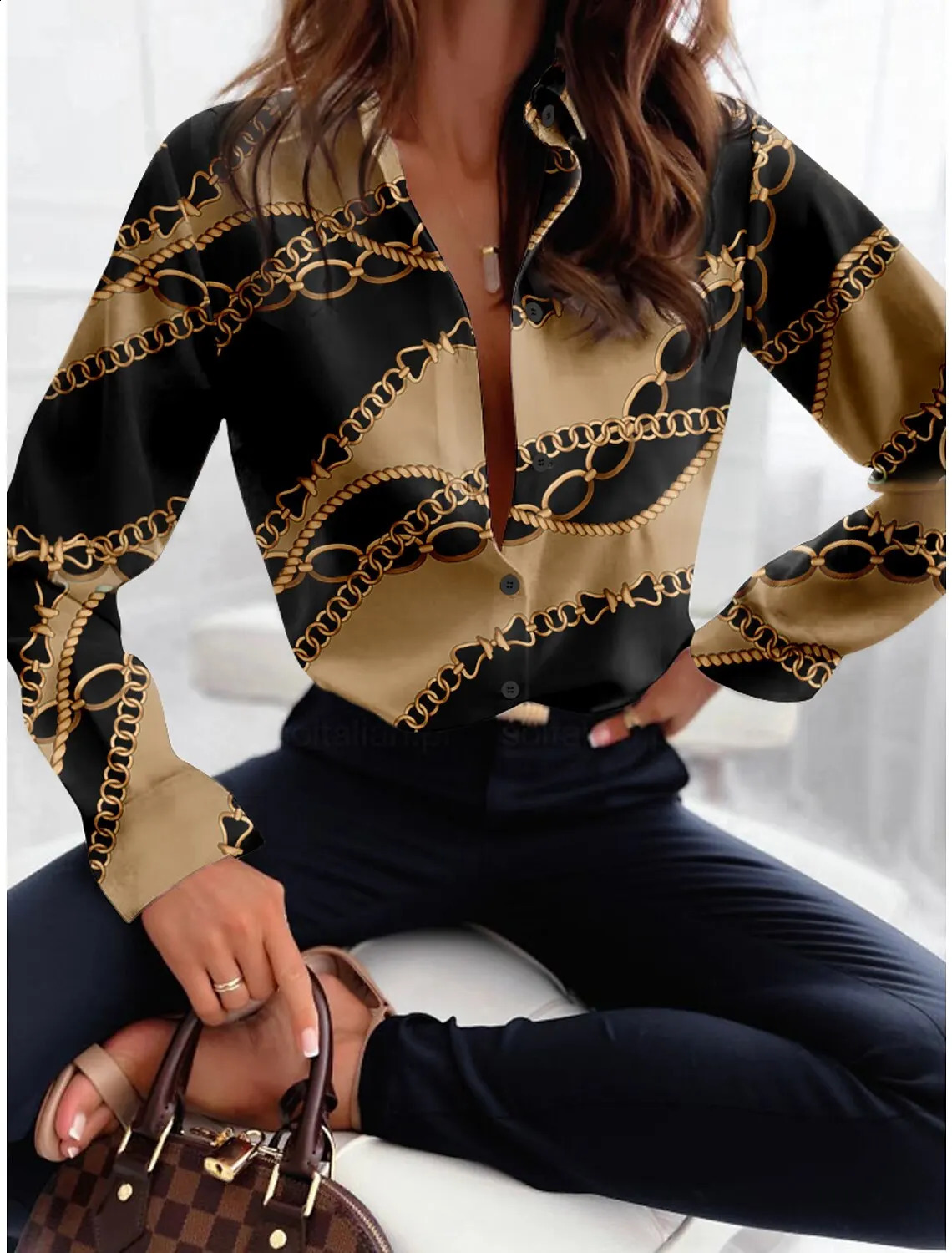Simple womens shirt 3D chain fashion V-neck long sleeved autumn long sleeved loose street womens casual T-shirt for women 240828