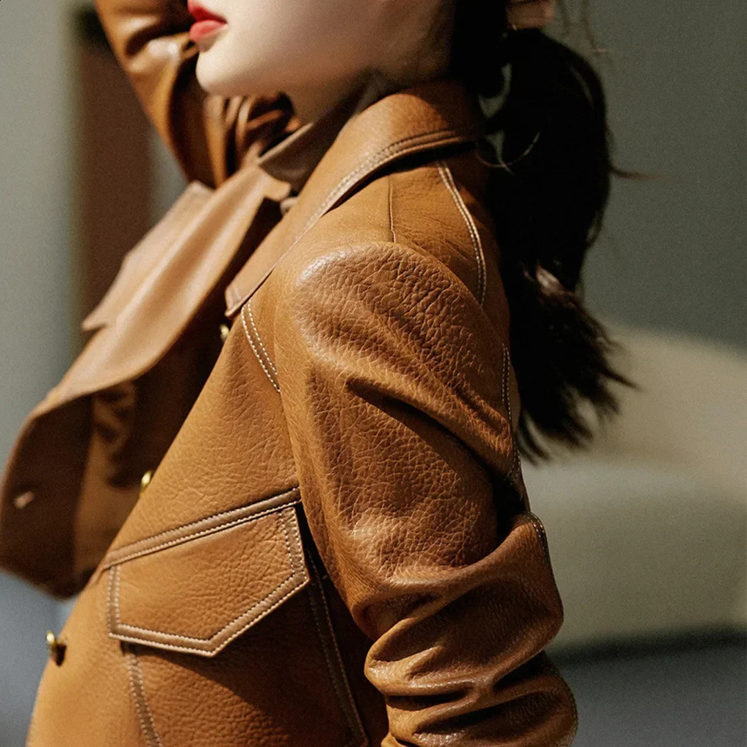 Spring and autumn single chest leather jacket for women short and slim fit motorcycle leather jacket for women brown collar PU jacket for women 240827
