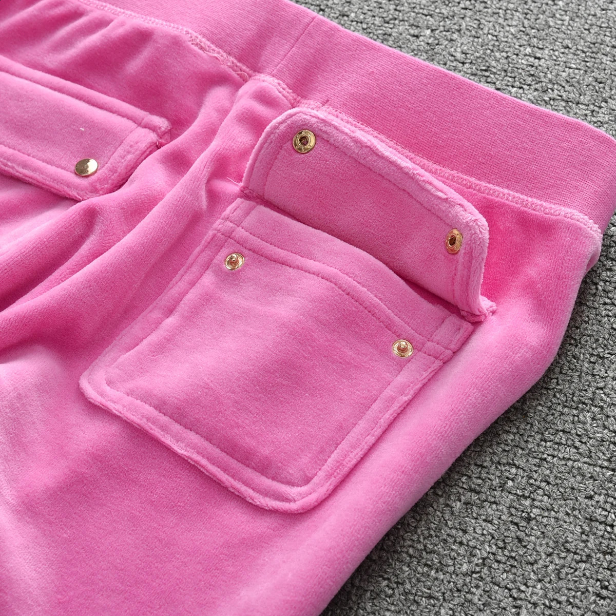 Tracksuit Women Velour Fashion Elegant Velvet Two Piece Set Woman Sexy Hooded Long Sleeve Top And Straight Pants Bodysuit Suit 240827