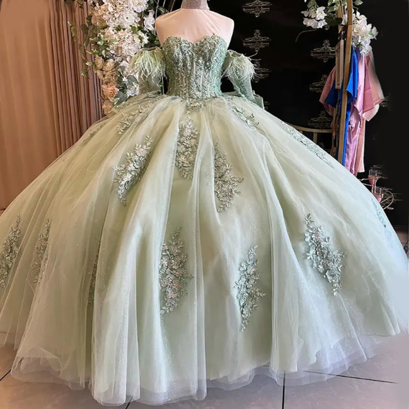 Mint Green Off The Shoulder Quinceanera Dresses Ball Gown Feathers Appliques Lace Bow Princess Sweet 15 16 Birthday Party Formal