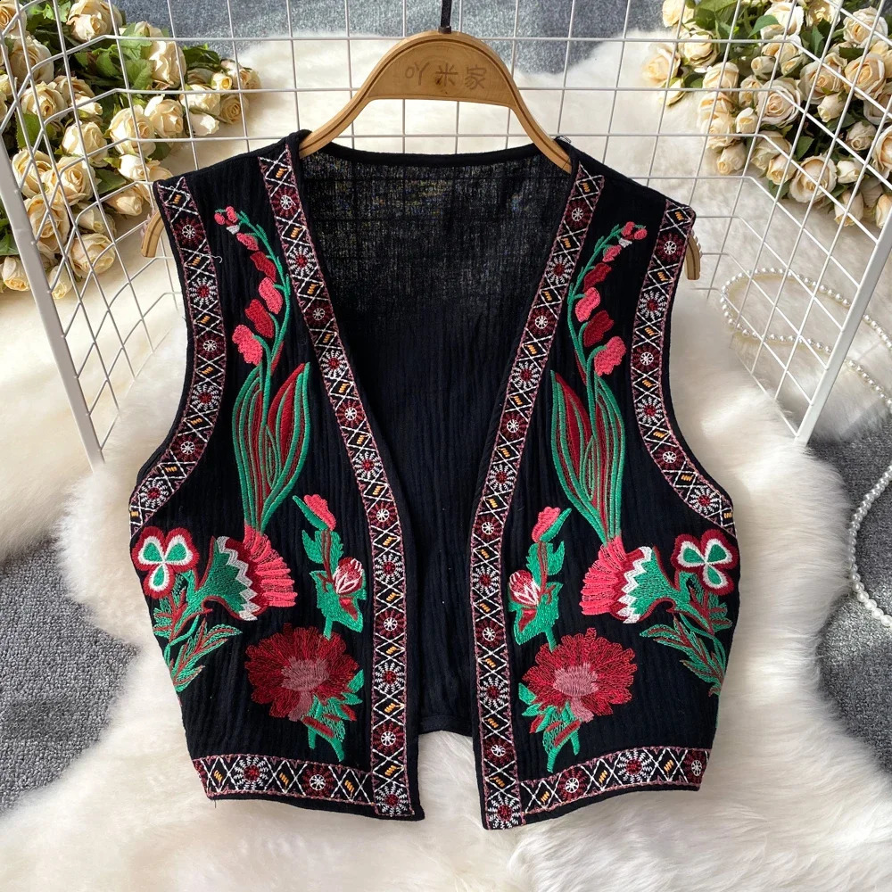 Crochet top embroidered fancy vest knitted womens V-neck folk fashion womens retro spring and autumn versatile dress 240828