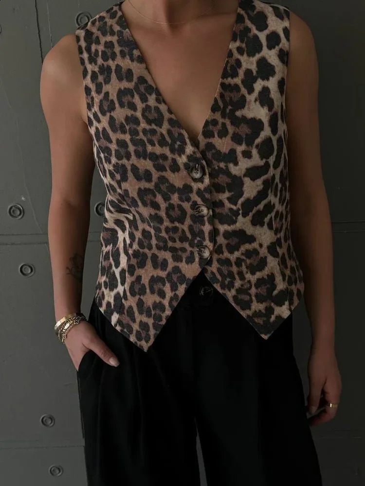 Autumn womens leopard print suit vest jacket fashion single chest sleeveless V-neck vest top fashion womens clothing 240828