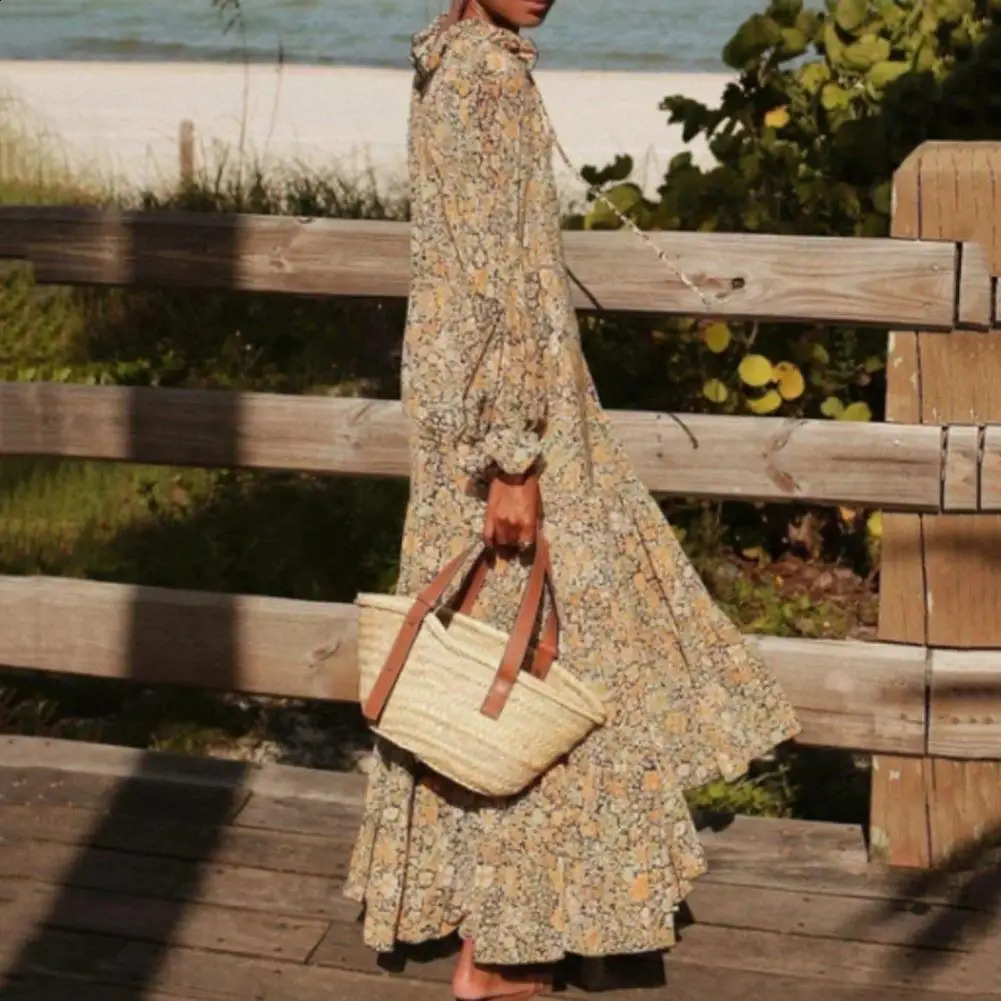 V-neck long sleeved dress with large hem bohemian floral print pleated decorative pocket dress 240827