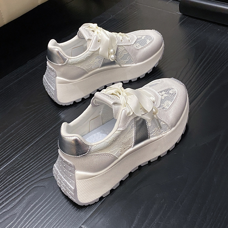 Ddmysports BN New Dad For Women In Spring And Summer Height Increasing Breathable Thick Soled Casual Color Blocked Versatile Travel Shoes OUTDOOR