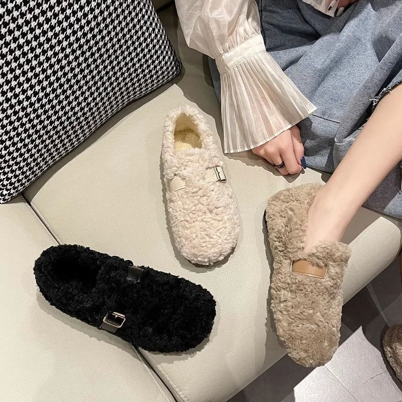 Womens artificial fur velvet shoes in autumn and winter anti slip casual bean shoes cotton low heel flat shoes for adults 240827