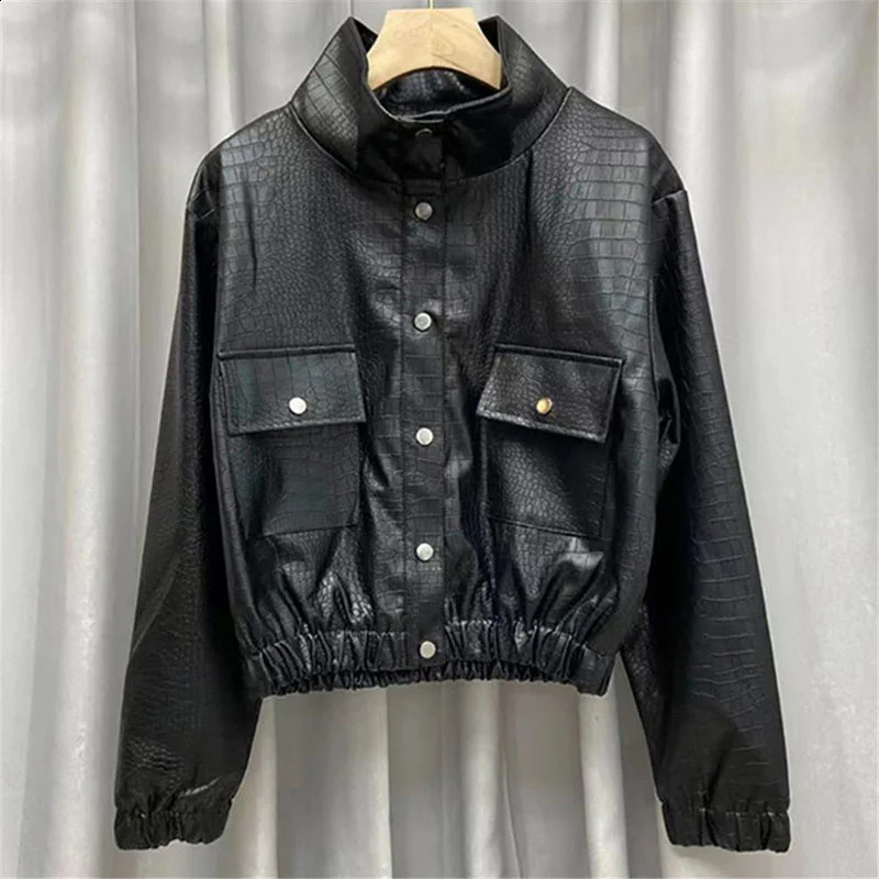 Autumn womens snake print synthetic leather jacket with elastic waist ultra-thin short jacket single-layer womens bicycle jacket 240827