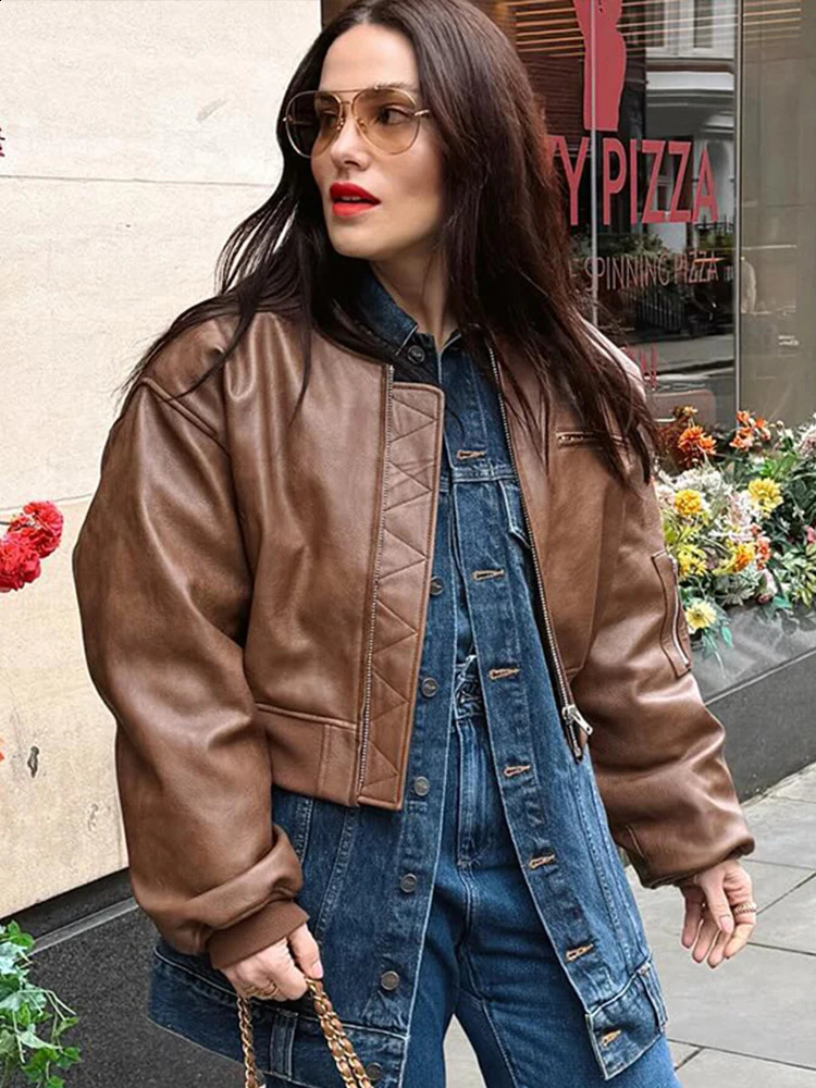 Round neck zipper short jacket retro arm pocket bomber jacket loose casual commuting womens motorcycle jacket spring autumn 240827
