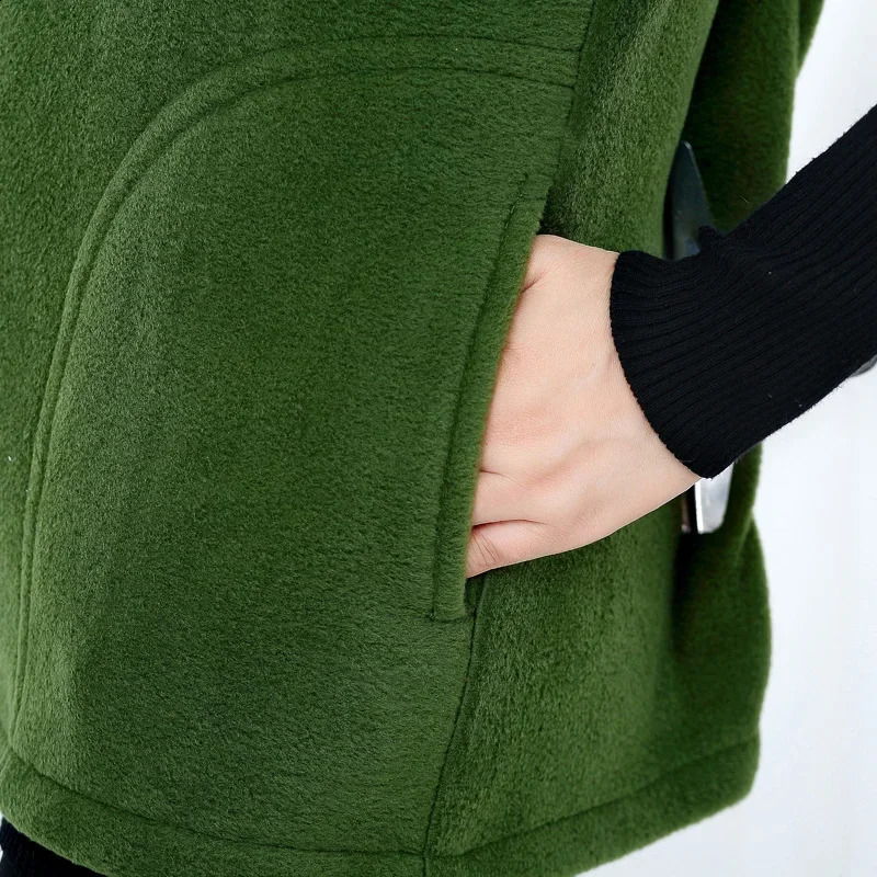 Large size autumn womens polar wool fabric vest with large sleeves fashionable zipper jacket womens casual Gilet C15 240828