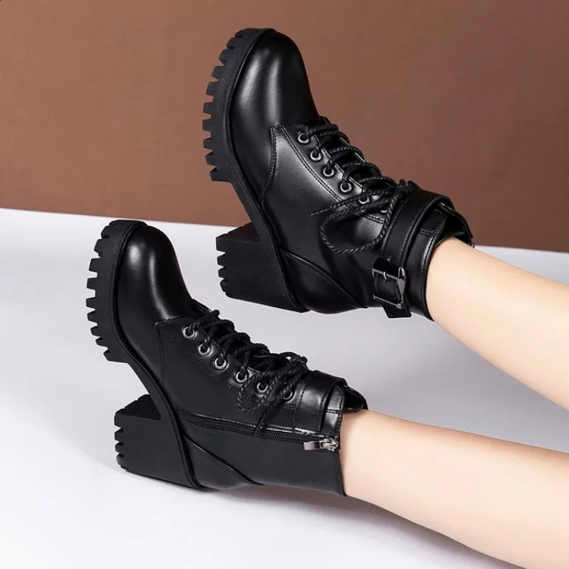 2024 Winter Leather Womens Winter Boots Thick Wool Warm Womens High Heels High Quality Womens Snow Boots Womens Shoes 240827