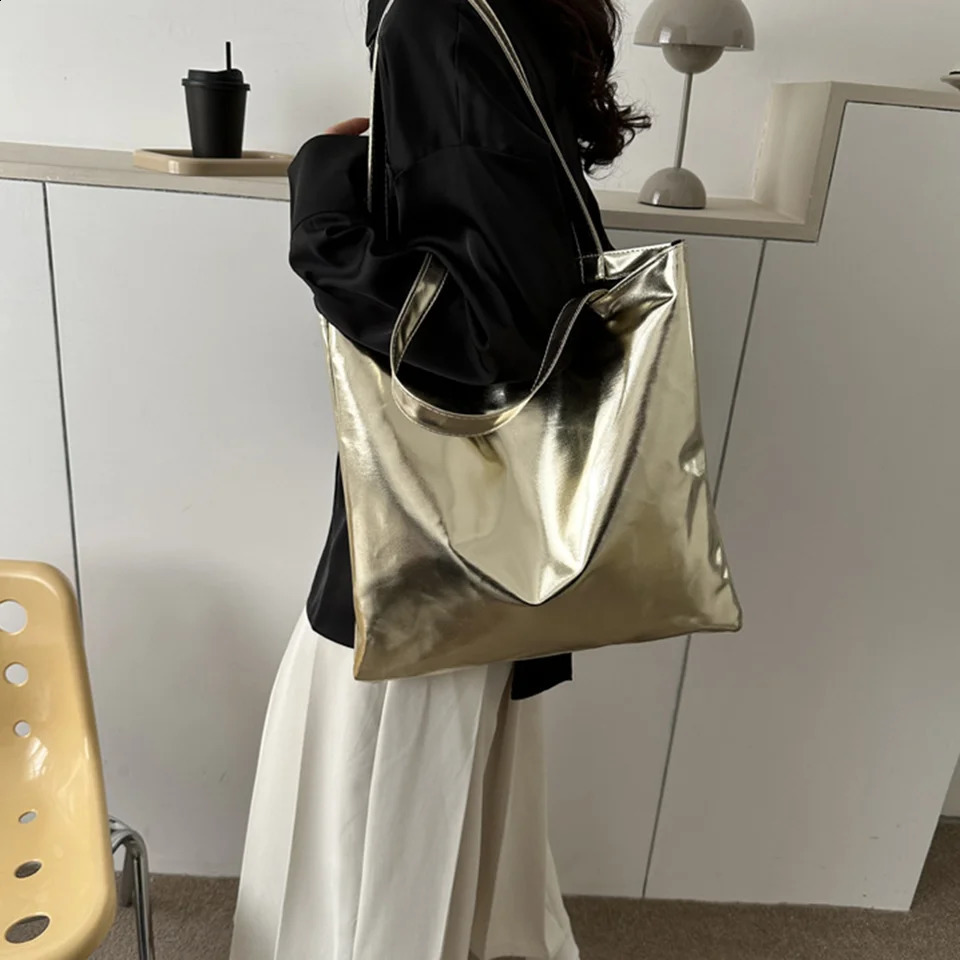Chic Colorful Shiny Handbag Women Underarm Bag Simple Pu Leather Bags Women Shopping Party Shoulder Bag Y2k Clutch 240827