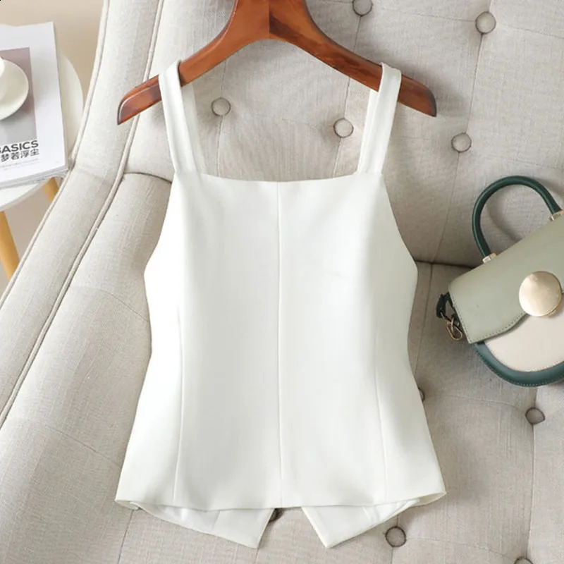 Wxw0725 black and white crop top vest womens single chest vest womens sexy jacket womens short womens vest thin sexy spring 240828