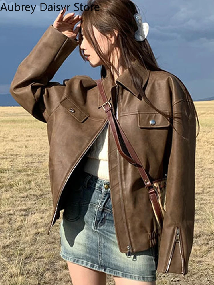 Autumn brown leather jacket womens streetwear motorcycle zipper leather jacket womens winter warm punk style leather jacket 240827