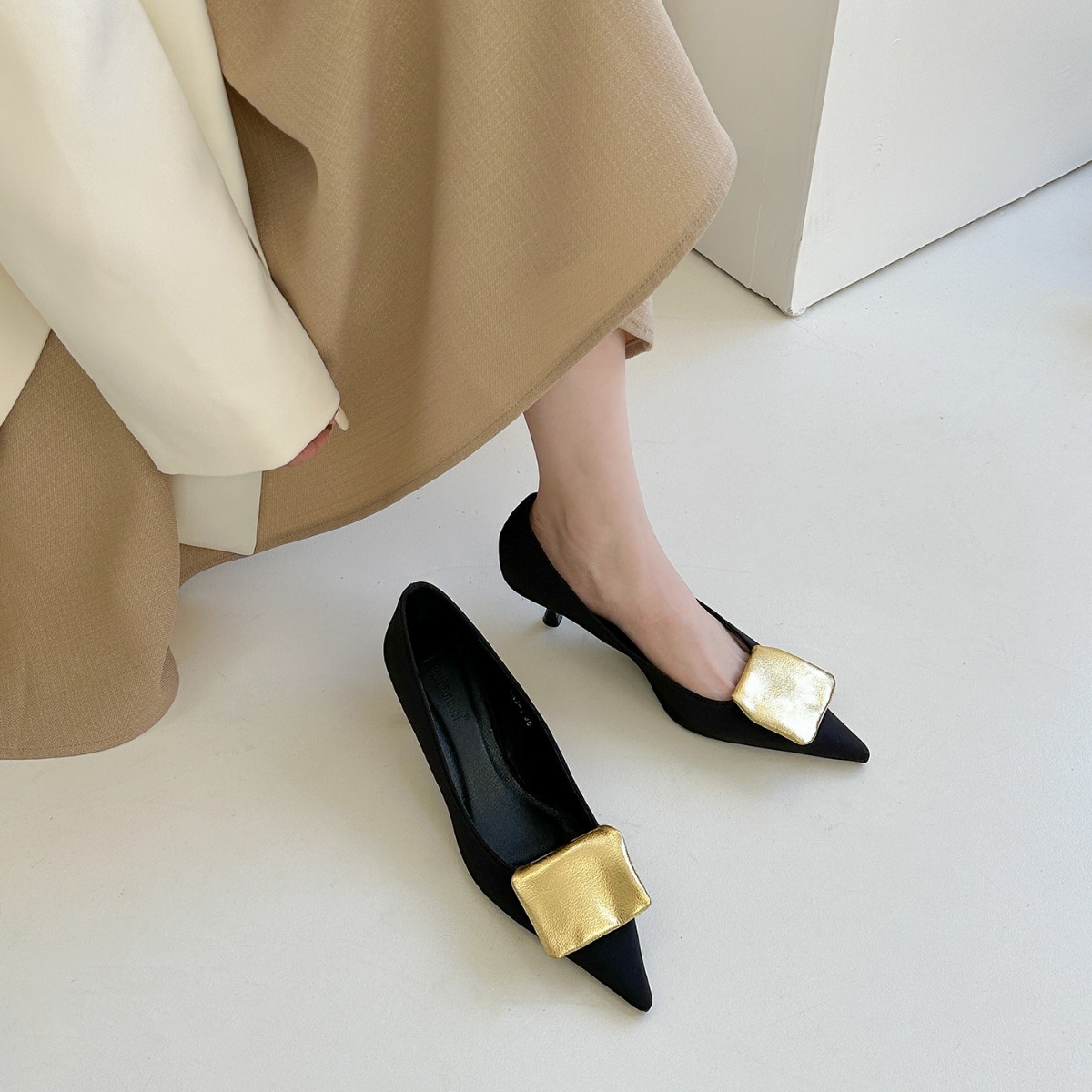Women Shoes Gentle Style Point Toe High Heel Stiletto Black Shoes Free shipping