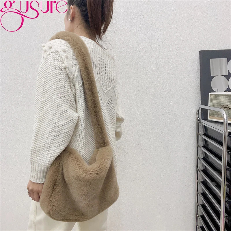 Gussure Soft Plush Underwear Bag for Women Warm Fur Shoulder Cross Body Bag Fashionable Womens Winter Large Capacity Shopping Handbag 241204