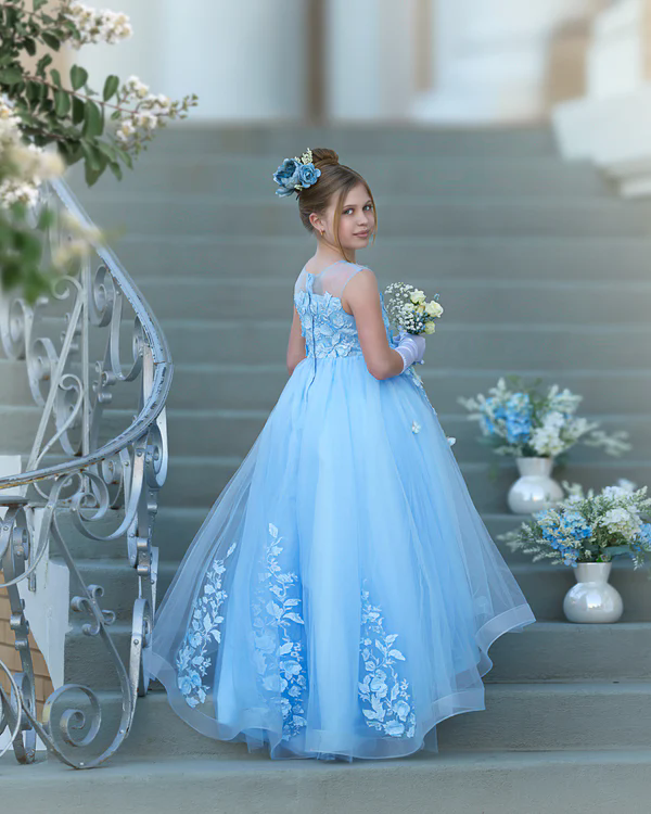 Sky Blue Sleeveless Weddings Flower Girl Dresses Sheer Neck Ball Gown Kids Birthday Party Gowns Beaded Bow Tie Off The Shoulder Formal Kid Dress