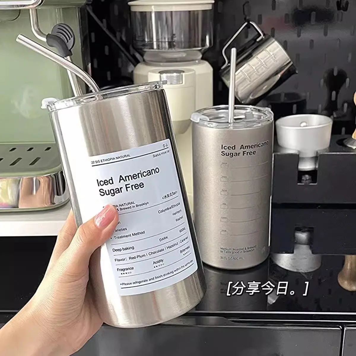 600ml Thermos Cup Portable 304 Stainless Steel Coffee Mug Thermal Leak-proof Water Bottle with Straw Insulated Bottle Drinkware 240828