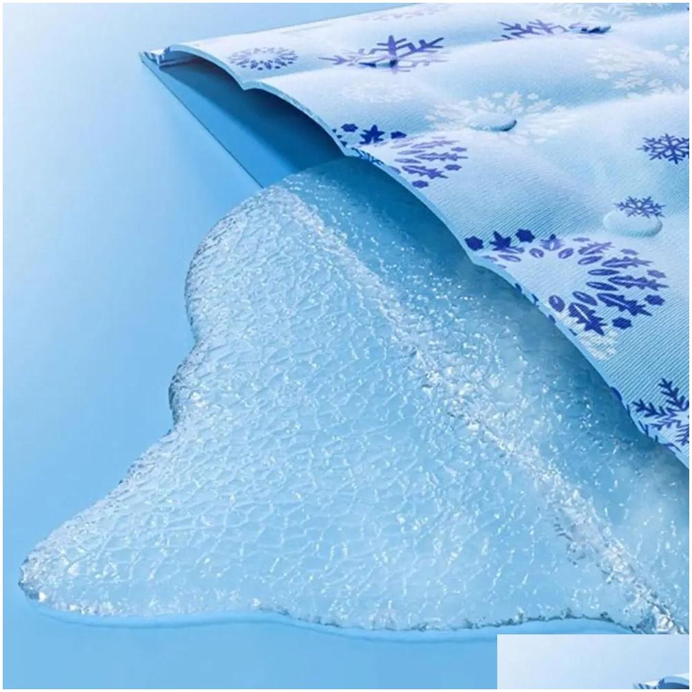 Dog Houses Kennels Accessories Summer Coog Cold Mat Kitten Pet Ice Silk Breathable Small Large Supplies S/M/L Pad Drop Delivery Hom Otbp7