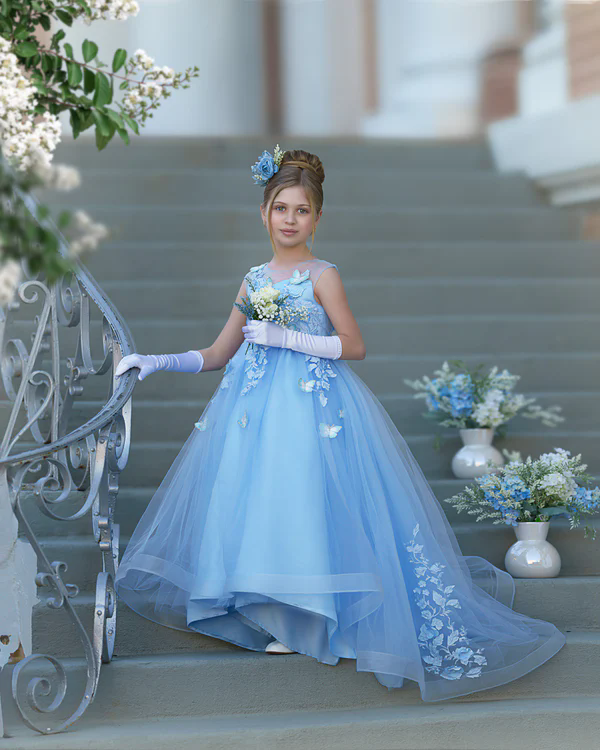 Sky Blue Sleeveless Weddings Flower Girl Dresses Sheer Neck Ball Gown Kids Birthday Party Gowns Beaded Bow Tie Off The Shoulder Formal Kid Dress