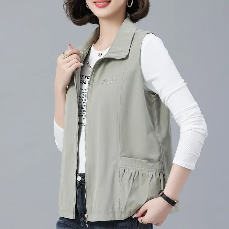 Street casual loose pocket patchwork work vest Spring and Autumn polo neck solid zipper retro top fashionable office womens clothing 240828